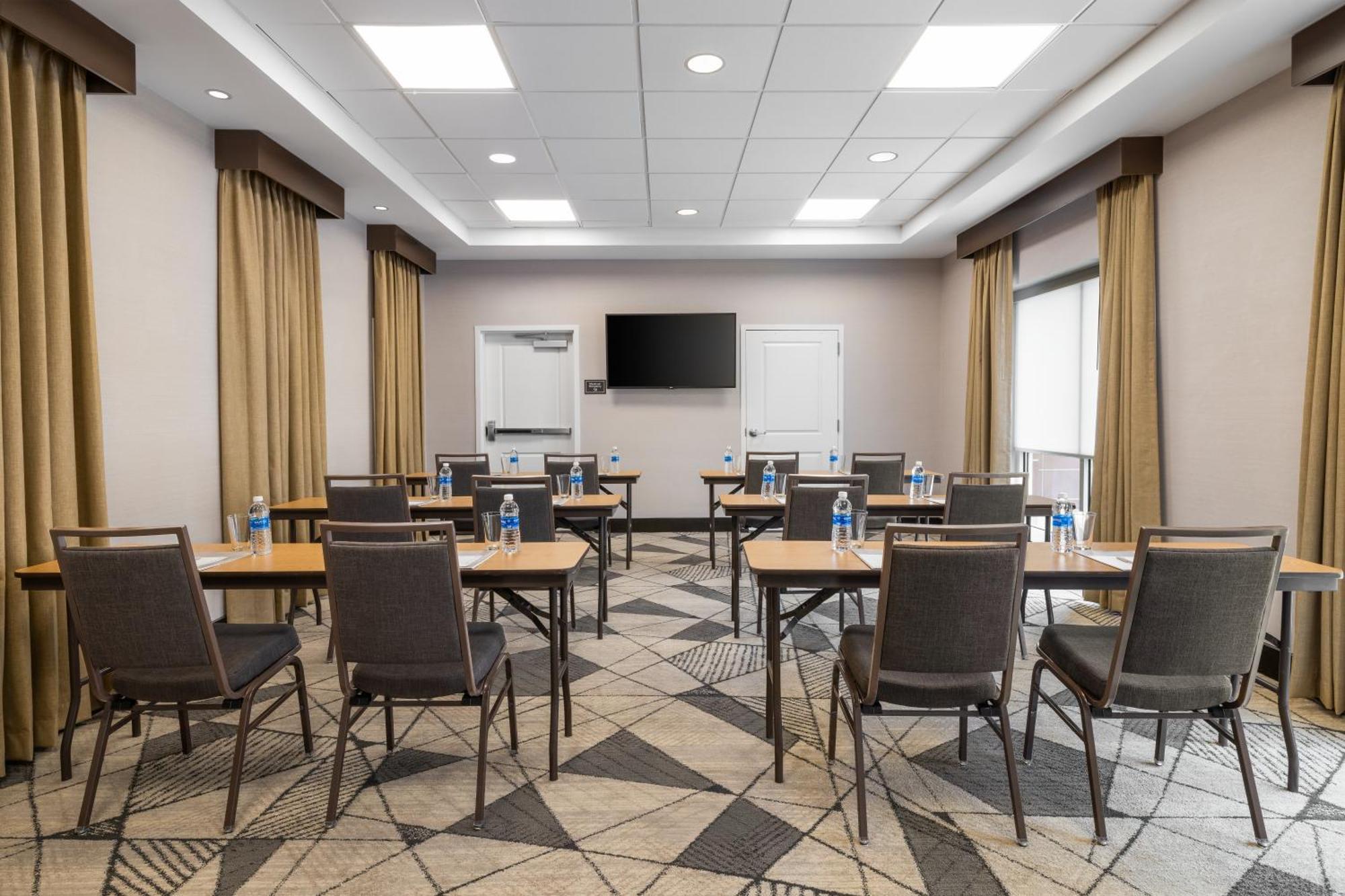 Residence Inn By Marriott Des Moines Downtown Buitenkant foto