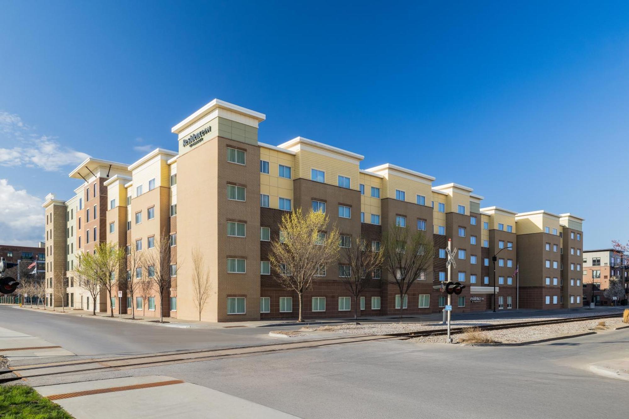 Residence Inn By Marriott Des Moines Downtown Buitenkant foto