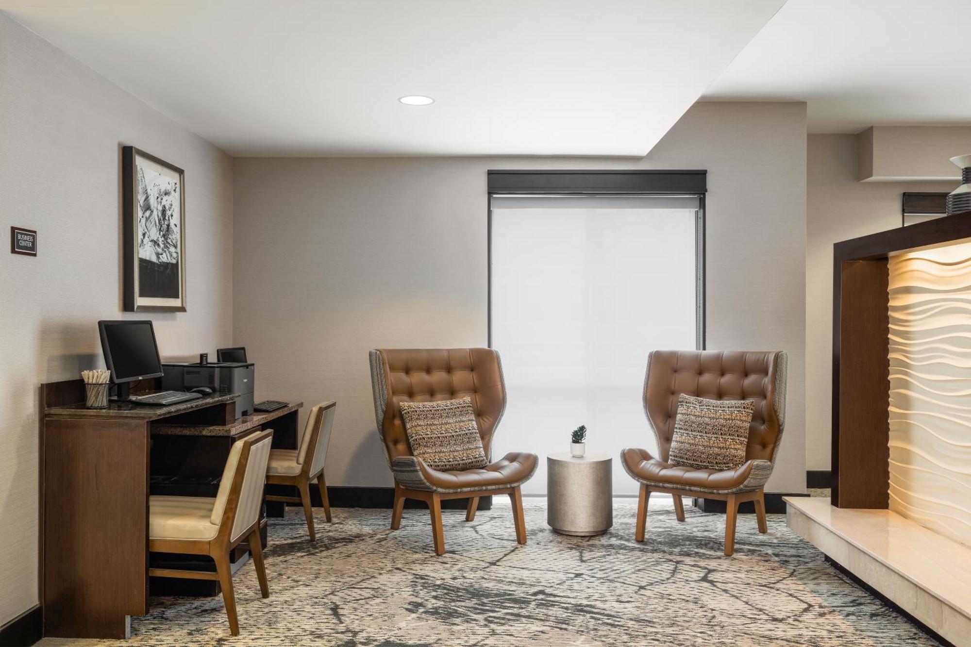 Residence Inn By Marriott Des Moines Downtown Buitenkant foto