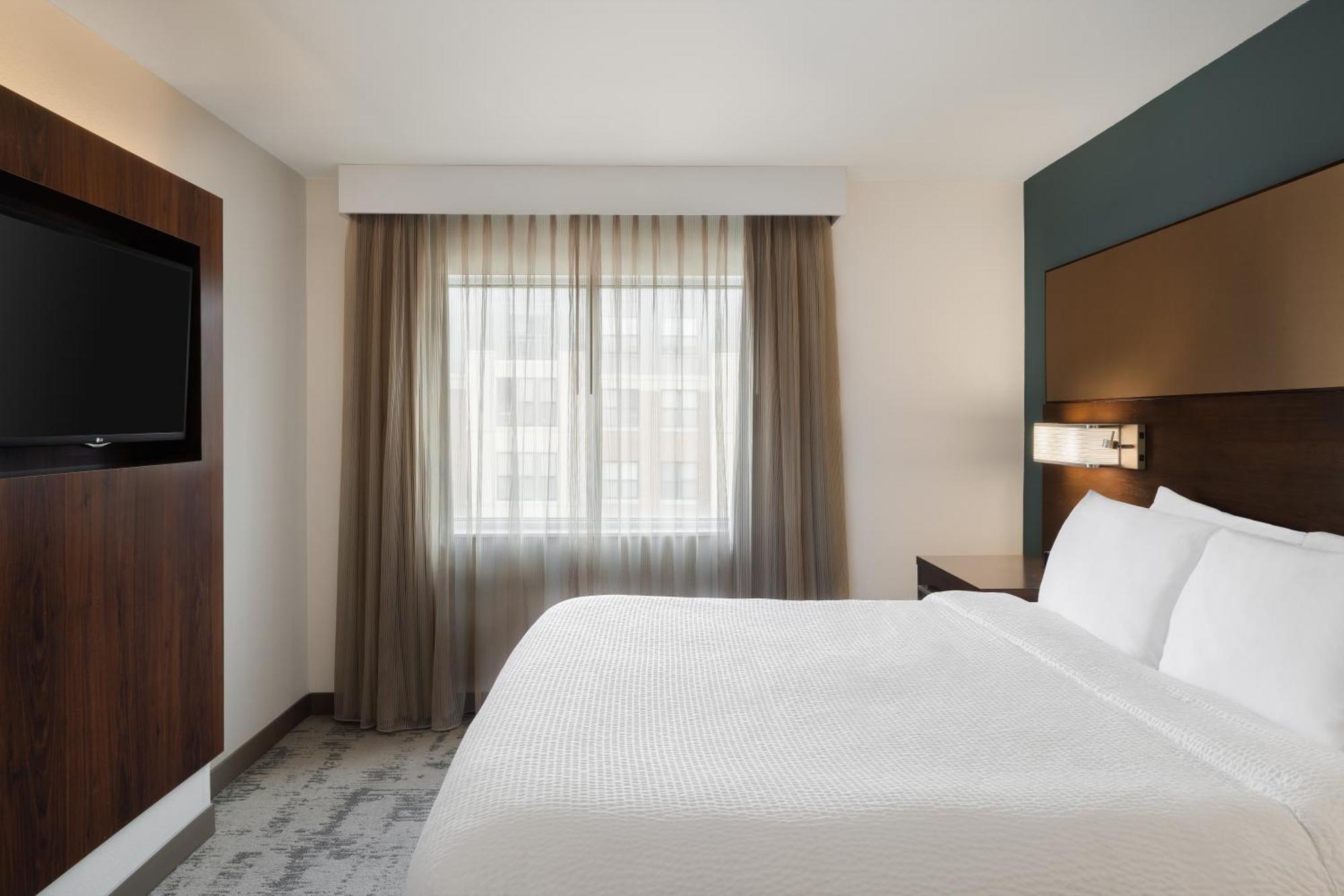 Residence Inn By Marriott Des Moines Downtown Buitenkant foto