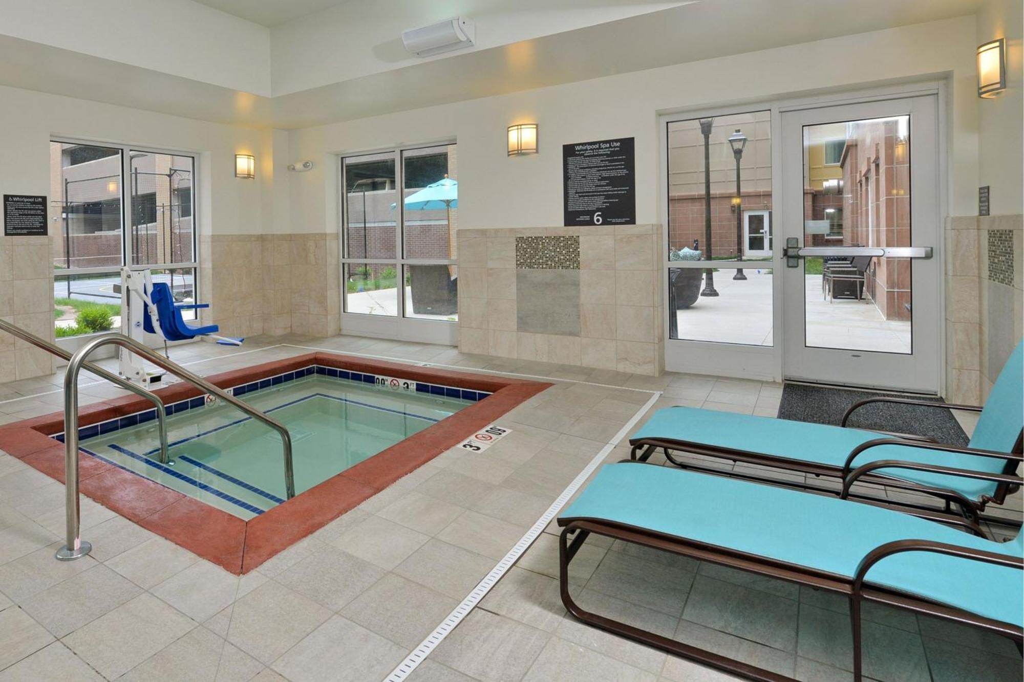 Residence Inn By Marriott Des Moines Downtown Buitenkant foto