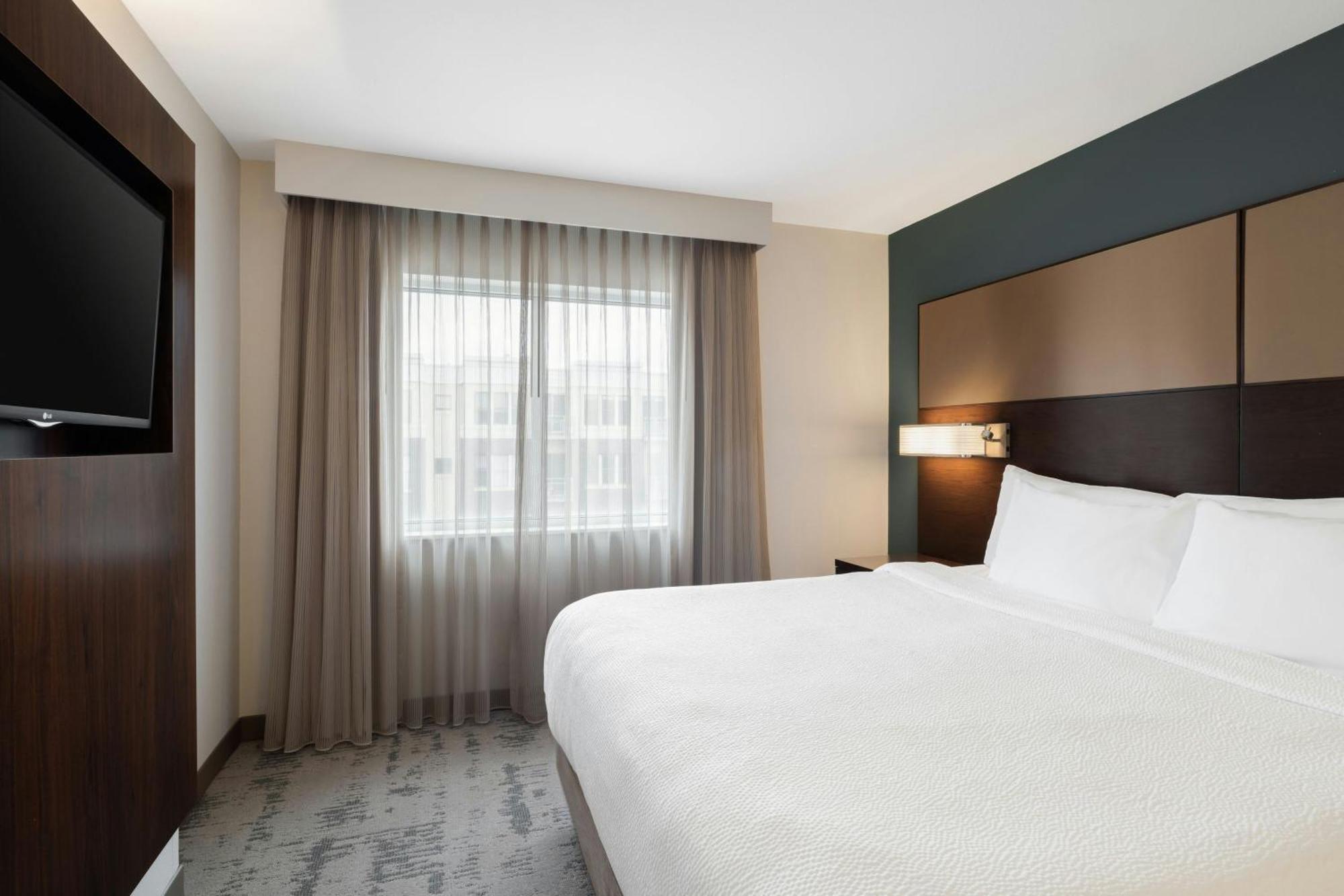 Residence Inn By Marriott Des Moines Downtown Buitenkant foto