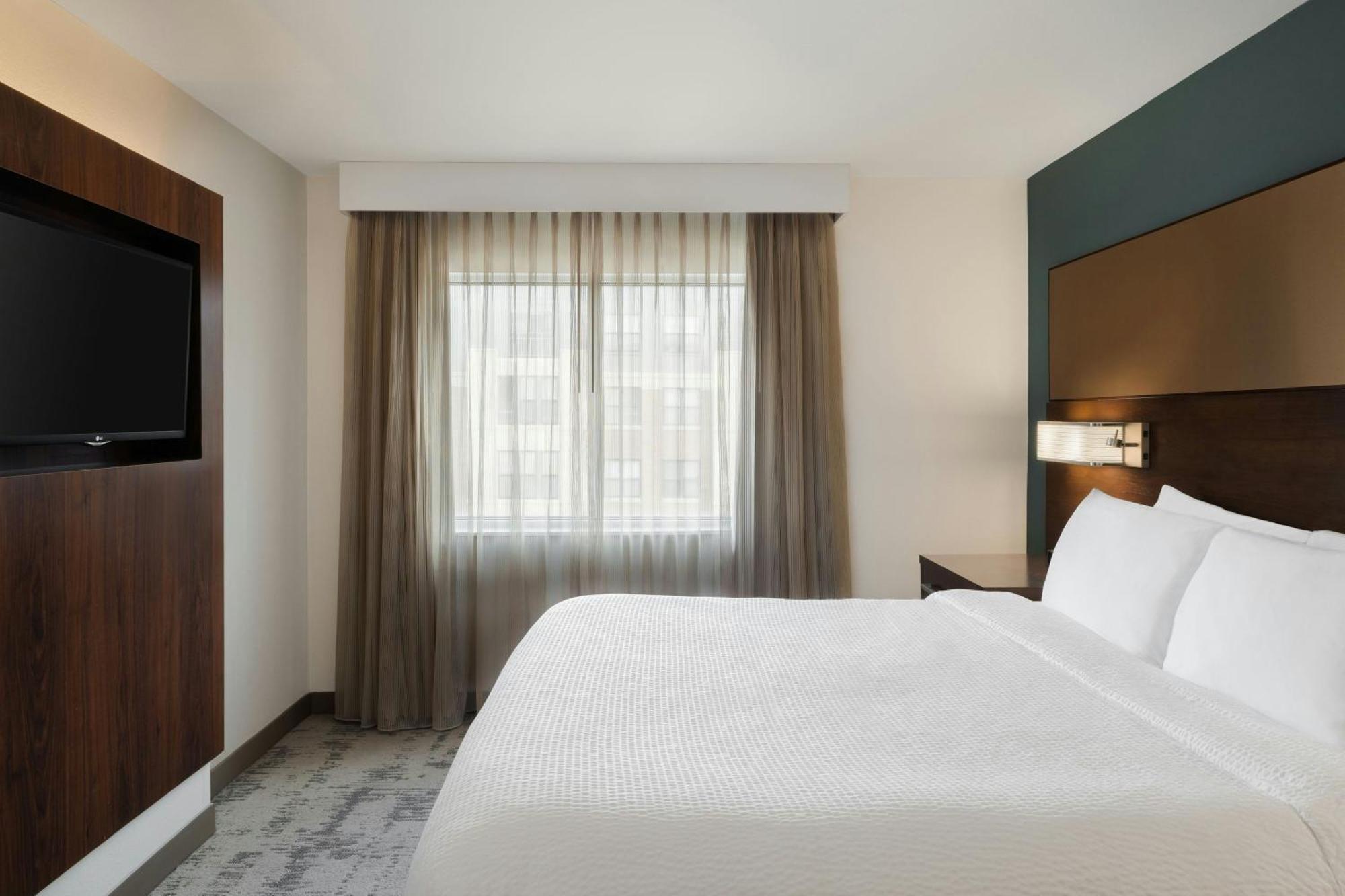 Residence Inn By Marriott Des Moines Downtown Buitenkant foto