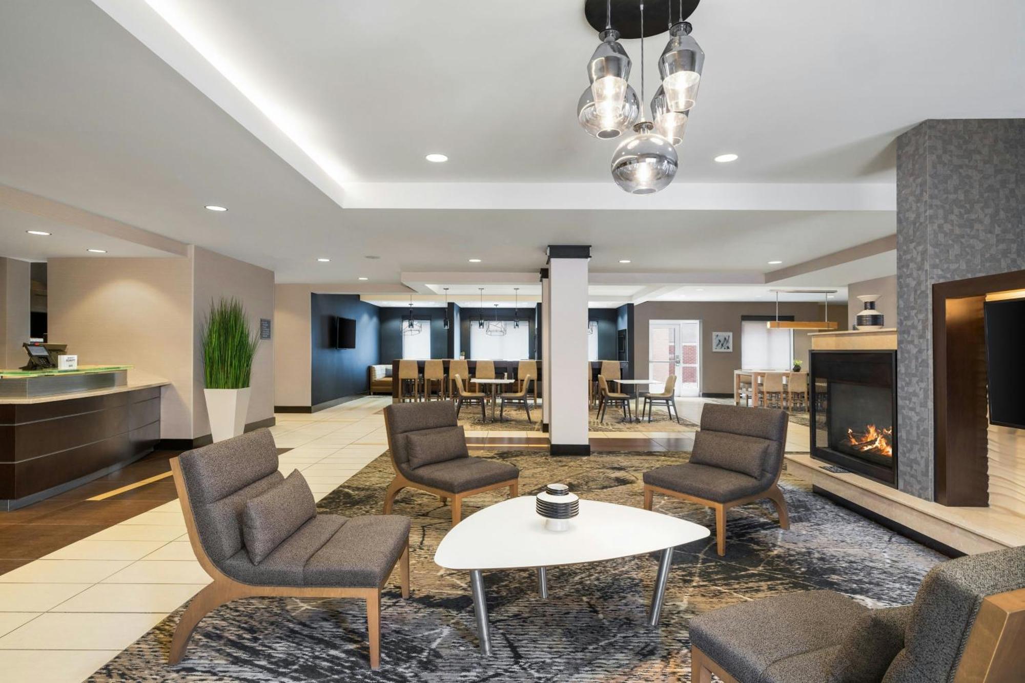 Residence Inn By Marriott Des Moines Downtown Buitenkant foto